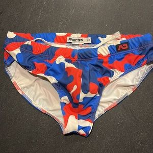 ADDICTED Swim briefs - Great condition. L 32/34
